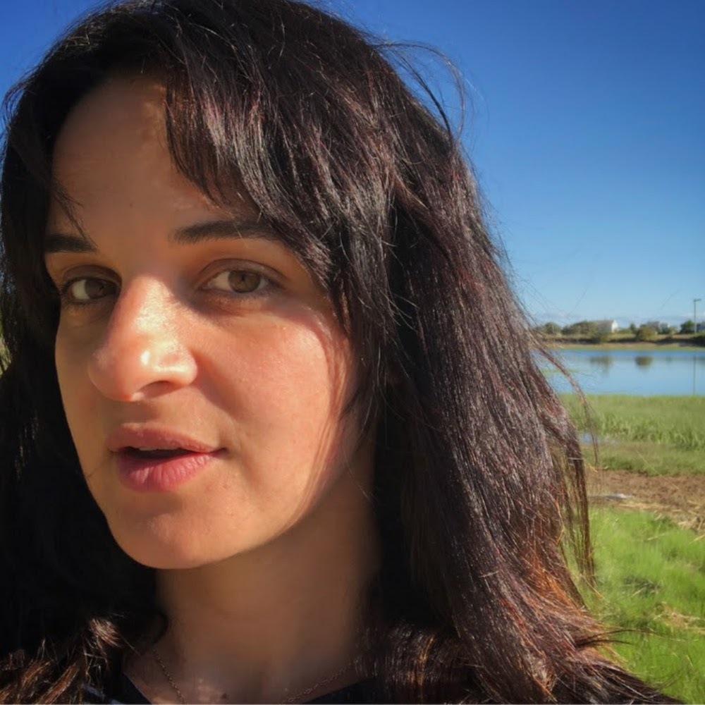 Meet your Posher, Arielle
